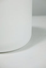 Load image into Gallery viewer, Ceramic Pot - White - 18.5cm
